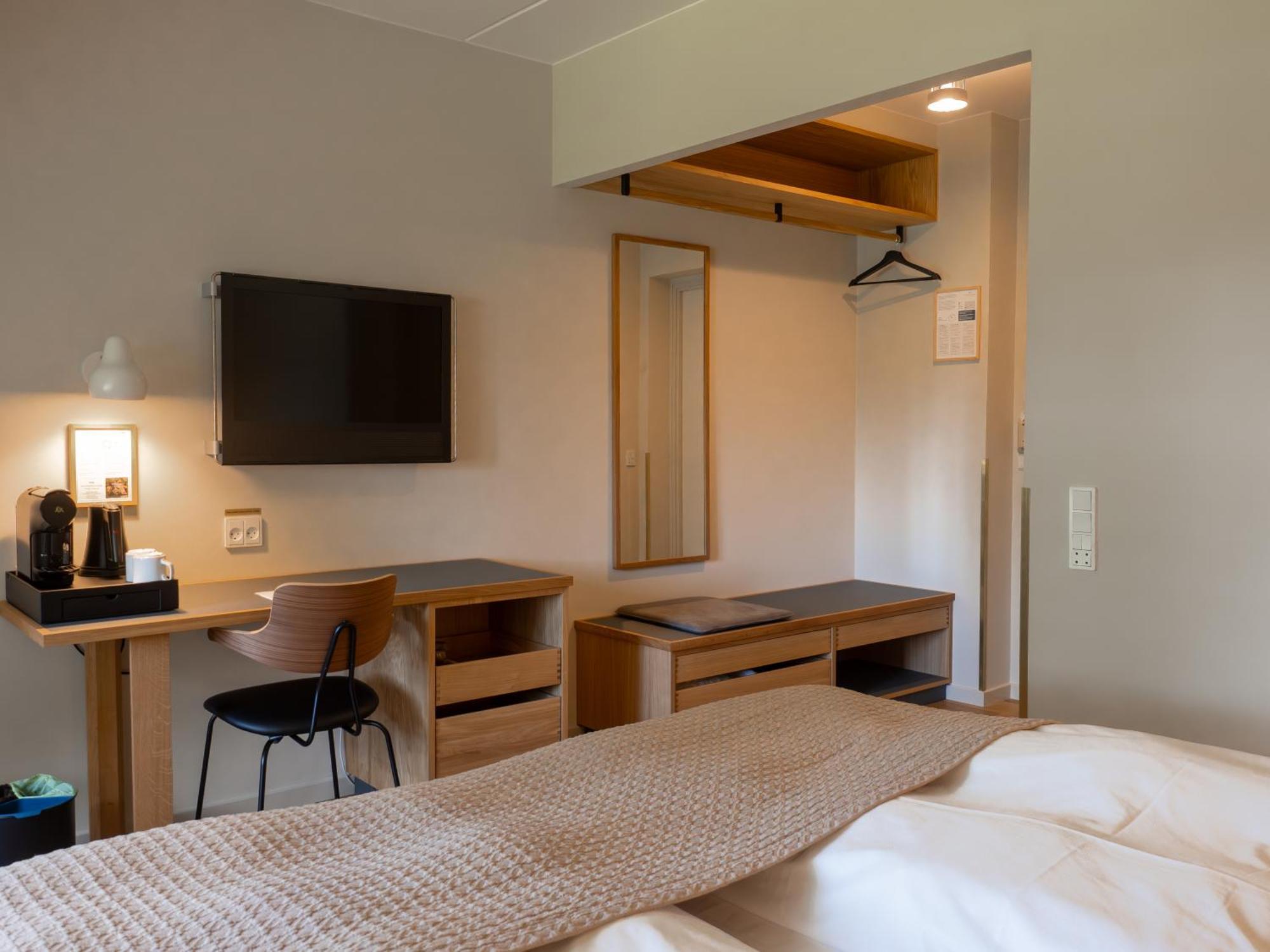 Knudsens Gaard Hotel 4*