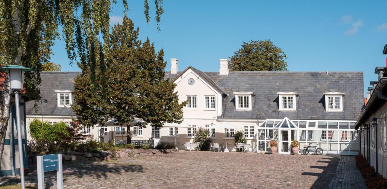 Knudsens Gaard Hotel 4*